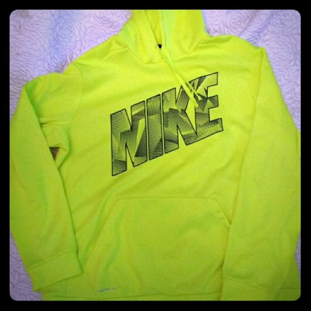 Nike therma fit hoodie